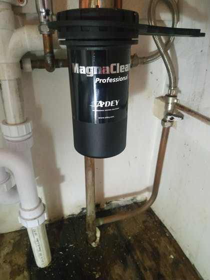 Magnaclean filter installation | Luton, Milton Keynes & Dunstable